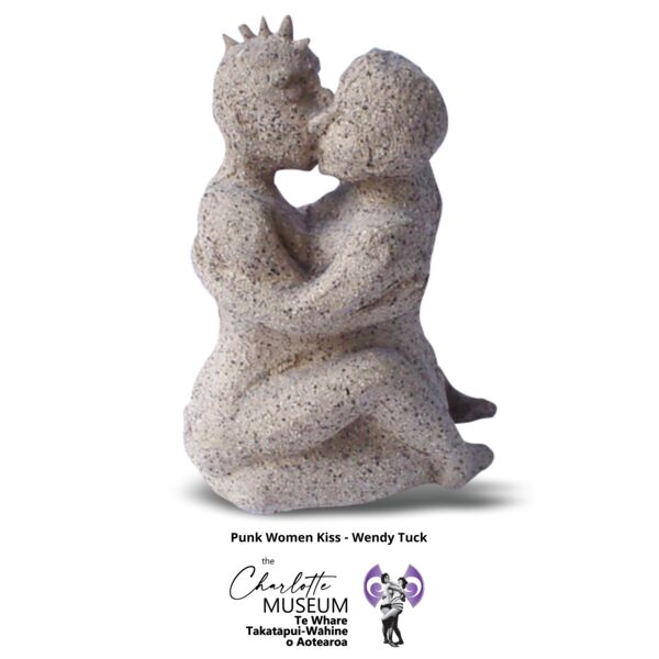 Punk Women Kiss Thumbnail